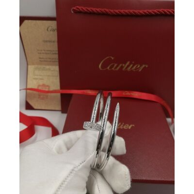 18k White Gold High End Custom Jewelry  Juste Un Clou Bracelet With Diamonds