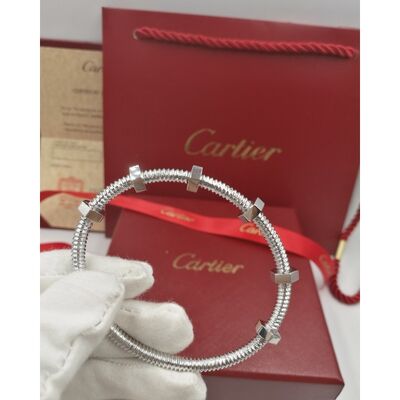 B6049617 High End Custom Jewelry  Style Bracelet 18K White Gold