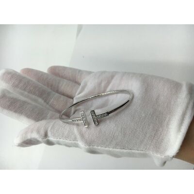 T Wire Bracelet 18K Gold Jewelry White Gold With Round Brilliant Diamonds