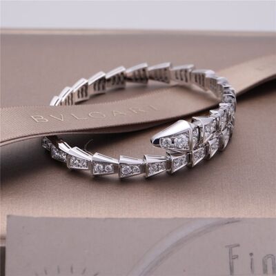 Italy Romance Serpenti Viper one-coil slim bracelet in 18K white gold set with full pavé diamonds Snake Bangle