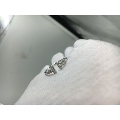 T Wire Ring With Round Brilliant Diamonds , Engagement Rings For Women White Gold