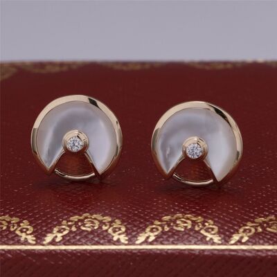 Xs Model Yellow Gold Amulette De Earrings Stud With White Mother Of Pearl