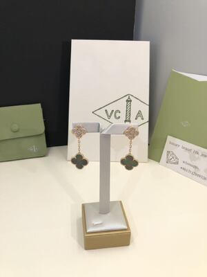 VCARP2R200 Magic Alhambra Earrings 2 Motifs 18K Rose Gold Diamond